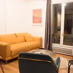 Beautiful apartment near République